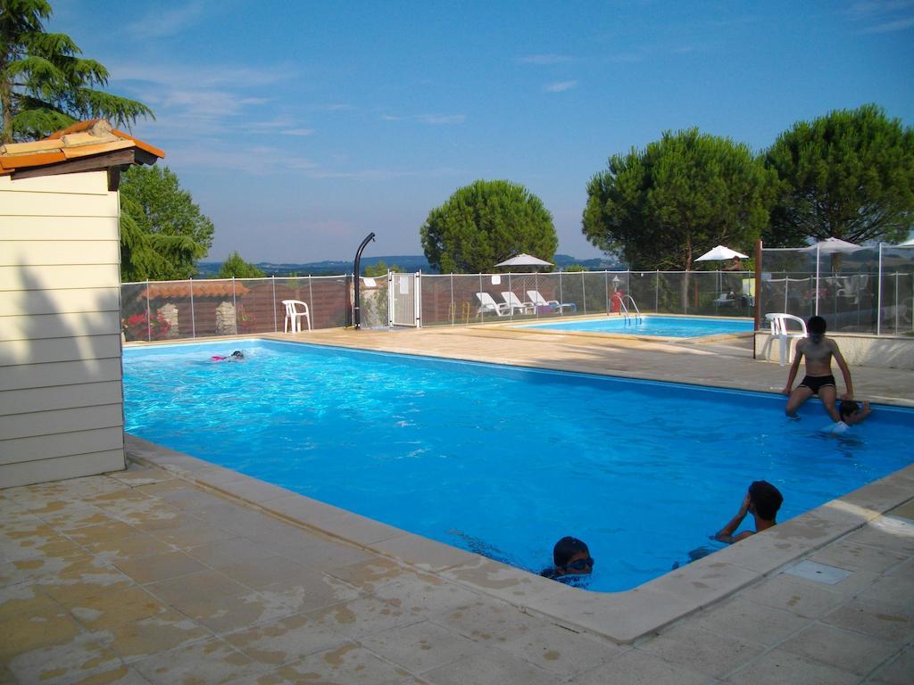 La Grange Du Cheval Blanc Villa Villeneuve-sur-Lot Rom bilde
